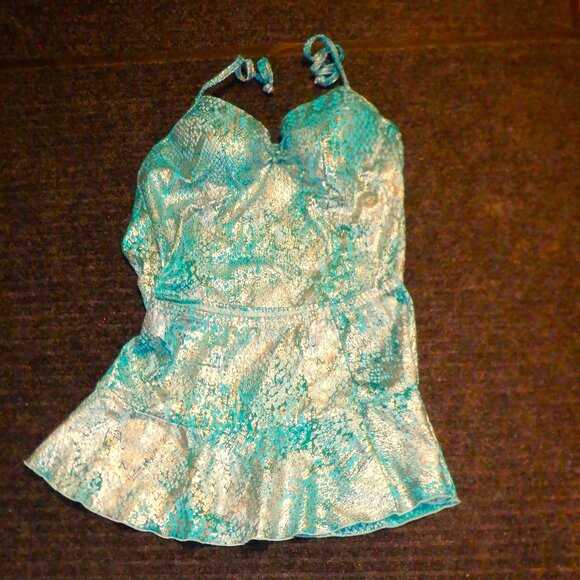 *** VENUS *** Lush "3" Piece SWIMSUIT - Picture 1 of 2